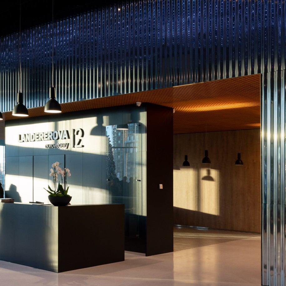 Landererova 12 - interior reception